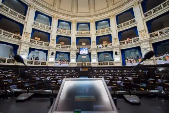 Cuatro meses sin sesiones en Diputados: el mayor «apagón legislativo» desde 1983