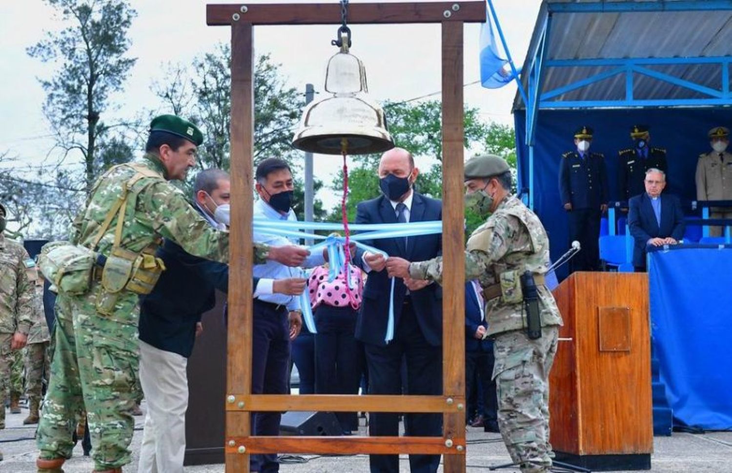 Insfrán presidió homenaje a los héroes formoseños