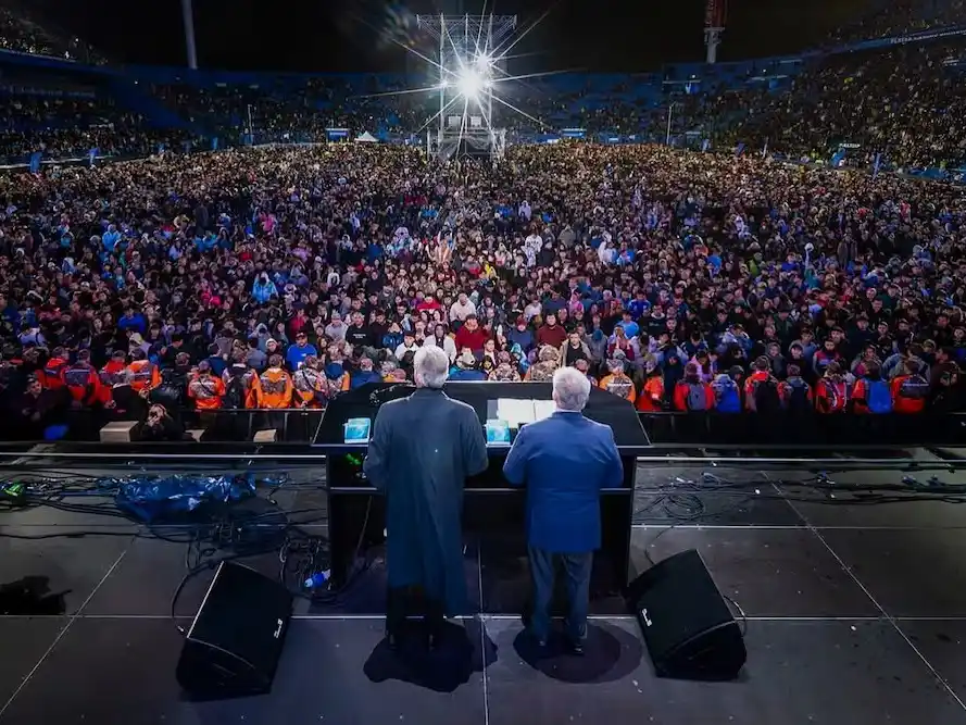 Michael W. Smith y Franklin Graham en el Estadio Vélez. Foto: Gentileza.