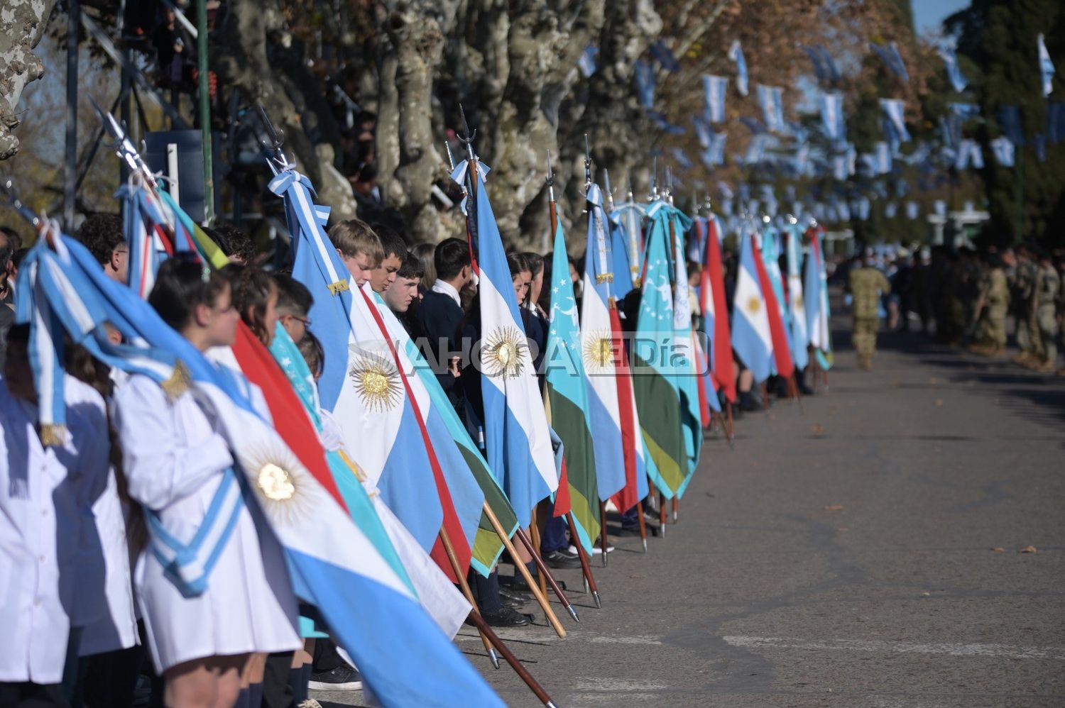 Gualeguaychú celebró el 209° Aniversario por el Día de la Independencia con el tradicional desfile cívico-militar
