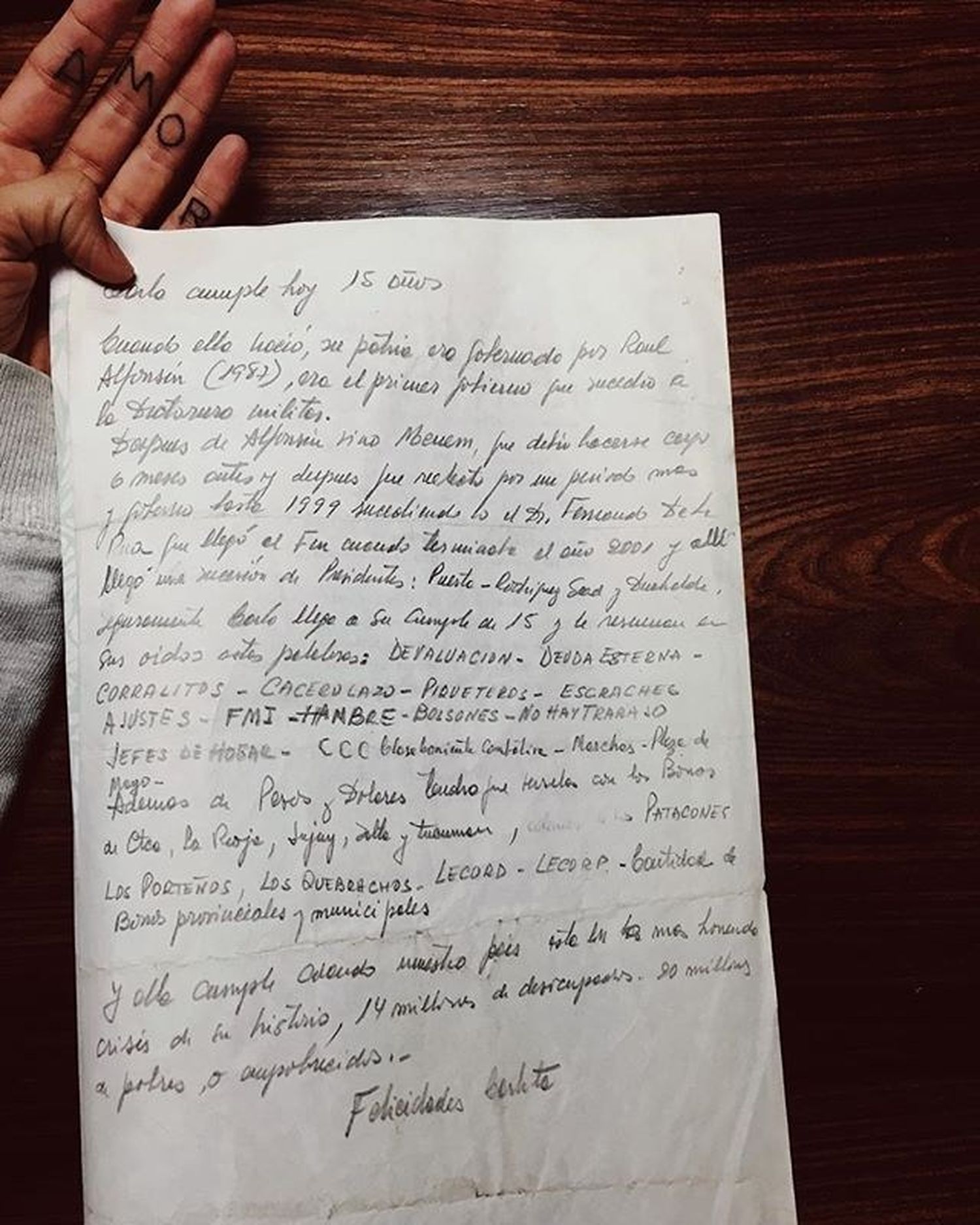 Con una emotiva carta de su abuelo, Calu Rivero reveló a quién votará