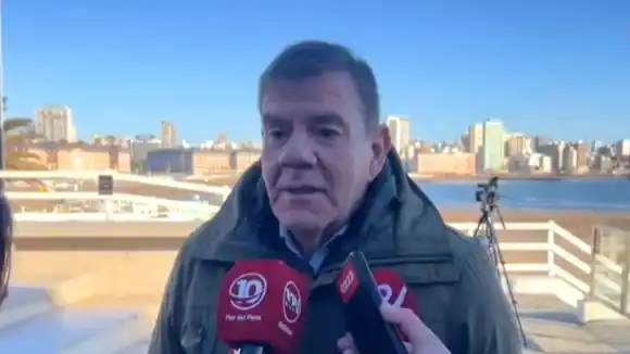 Montenegro cuestionó el financiamiento del transporte en las elecciones: "Nada es gratis, alguien siempre lo paga"