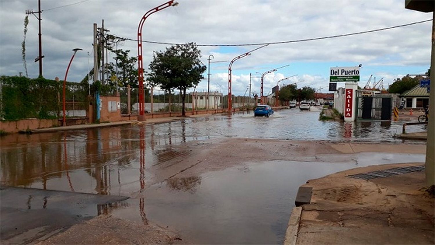 Asciende al centenar el número de familias evacuadas en Concepción del Uruguay