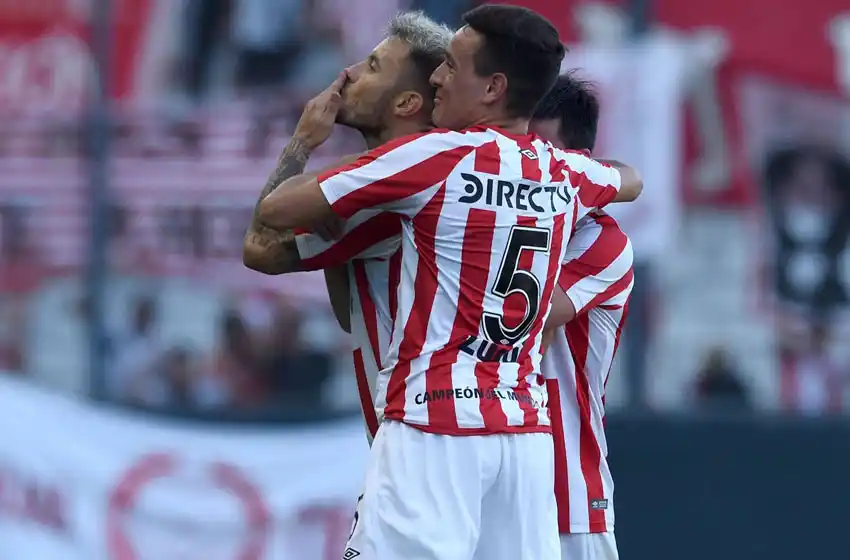 Estudiantes pegó el zarpazo ante el River muletto