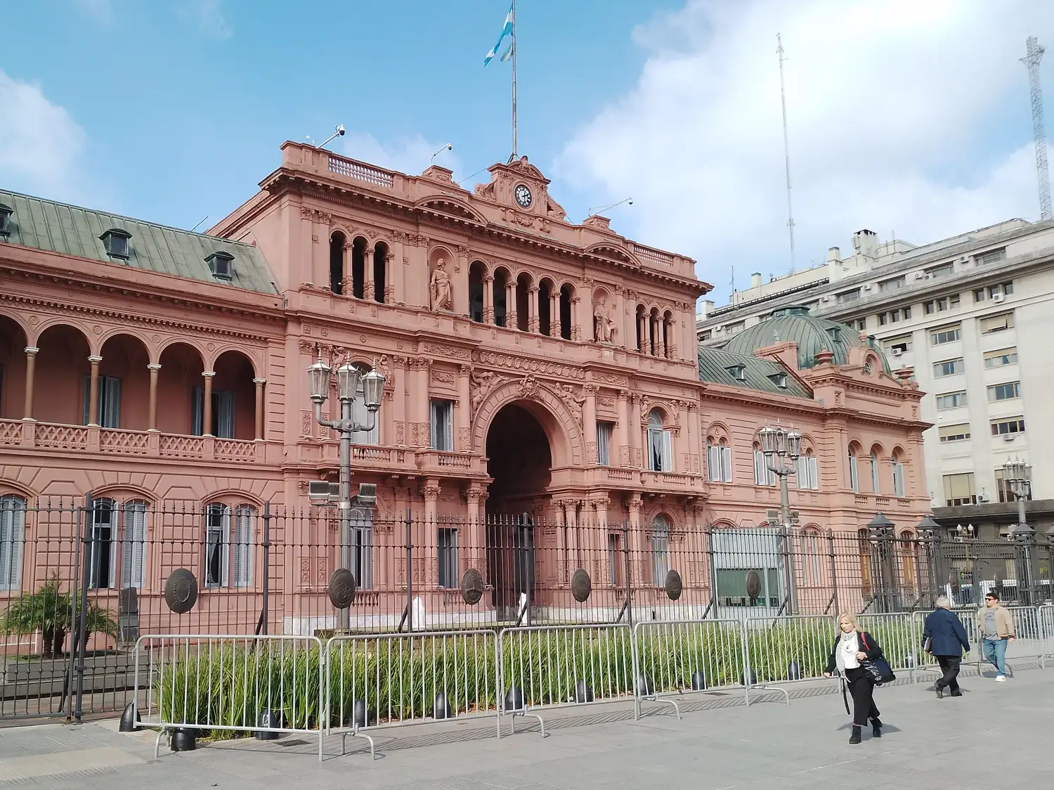 El fuego político no calienta, quema