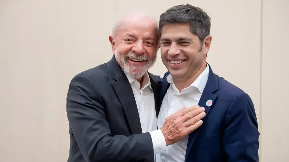 Kicillof acusó a Milei de poner en riesgo la relación con Brasil