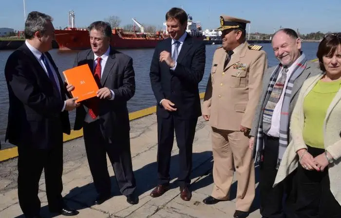 Ébola: Collia y Breitenstein recorrieron puertos provinciales para reforzar la prevención