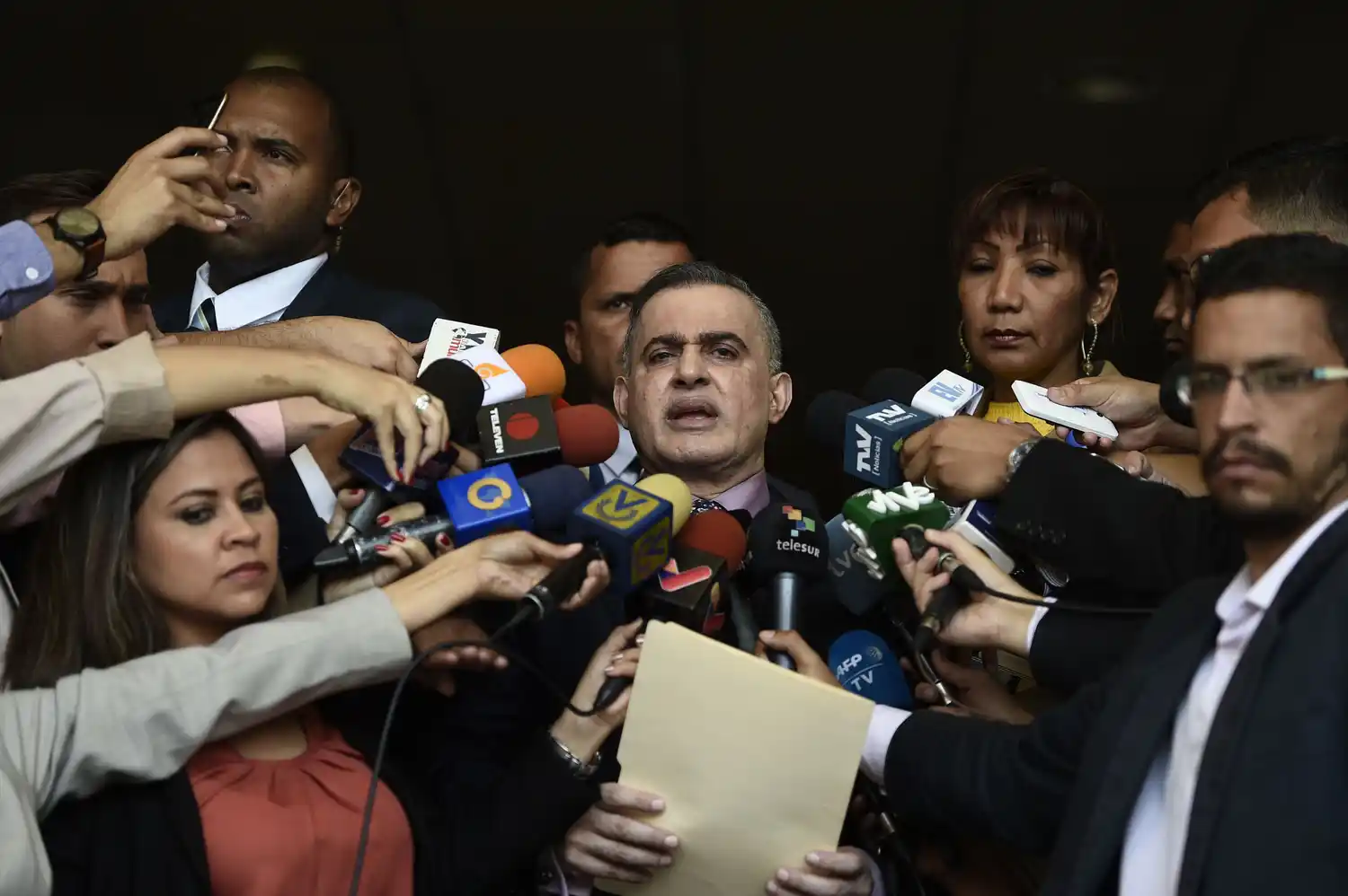 Maduro fue a la justicia para contrarrestar a Juan Guaidó