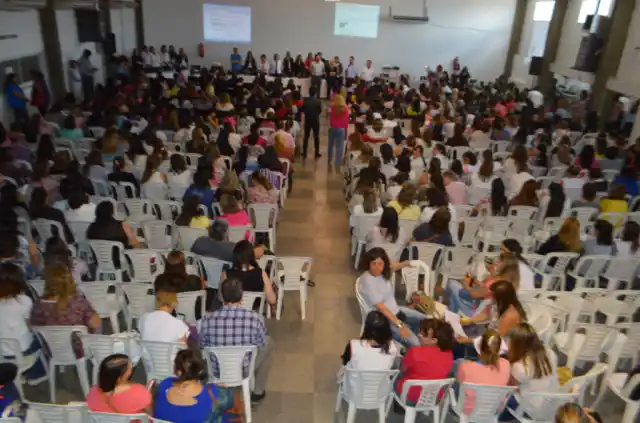 Titularizaron 40 docentes de nivel inicial y primario