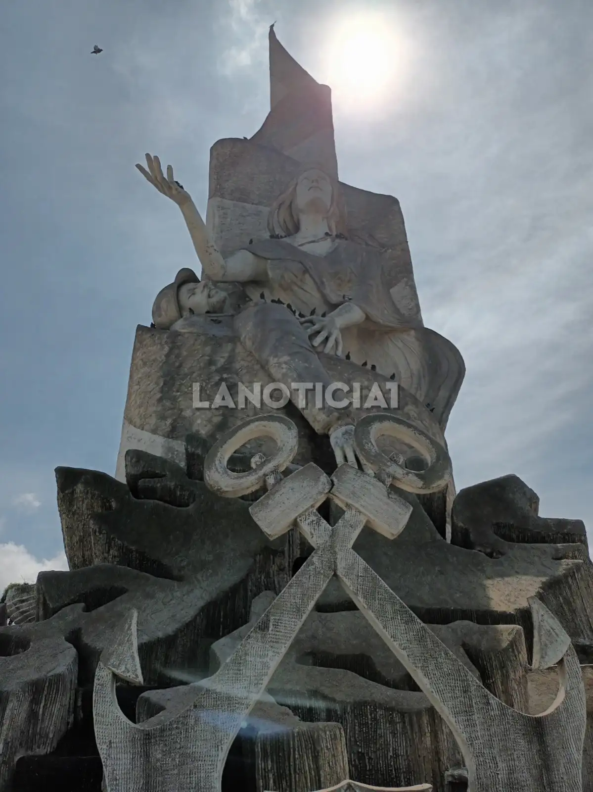 monumento a malvinas quequen