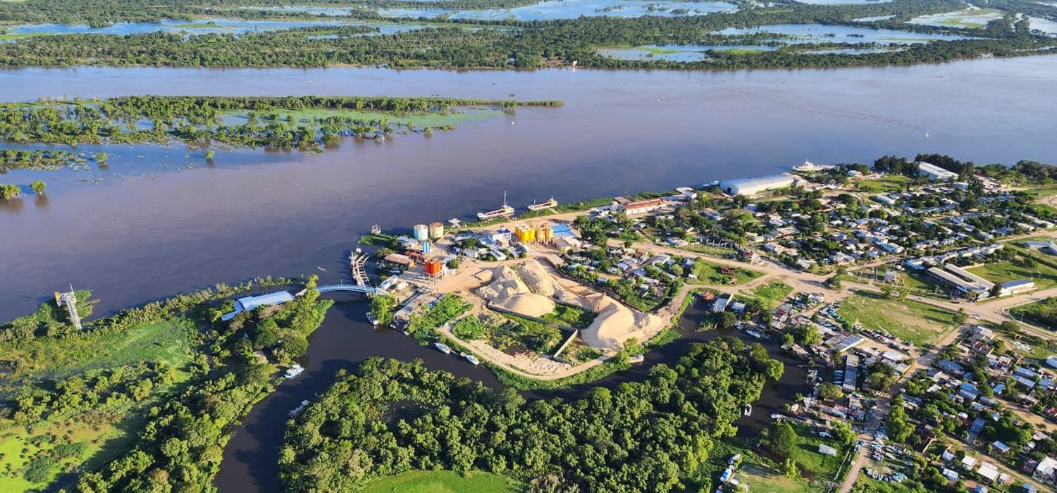 El río alcanzó los 5,30 metros con pronóstico de creciente. Foto Gentileza: Gabriel Marcón