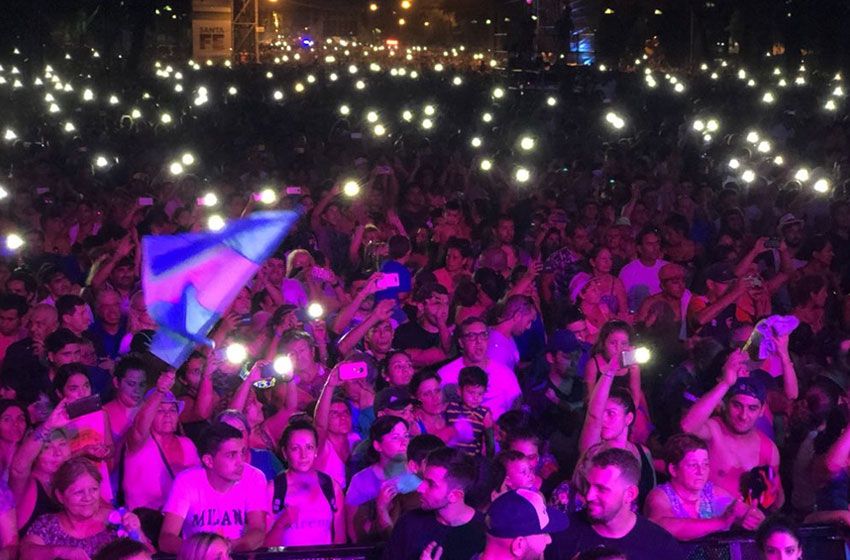 Los Palmeras y la Filarmónica hicieron vibrar a los rosarinos