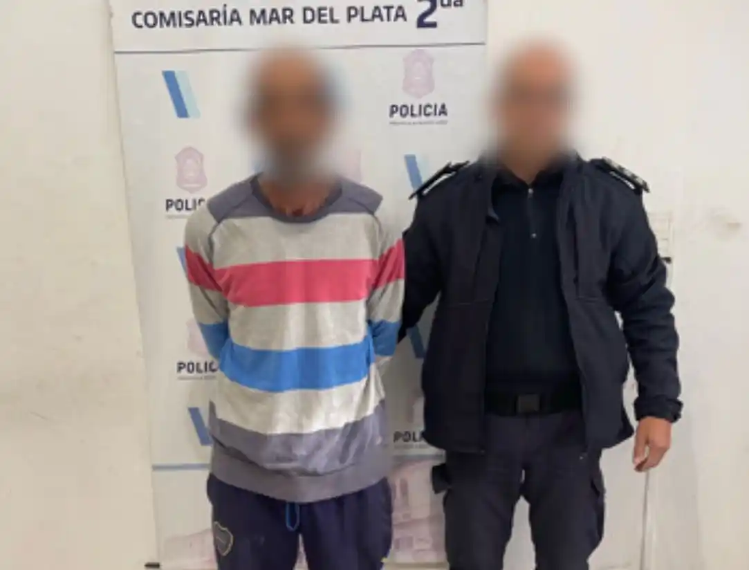 Según se informó, el individuo se encontraba en Santa Fe entre Avellaneda y Alvarado ocasionando disturbios en la vía pública.