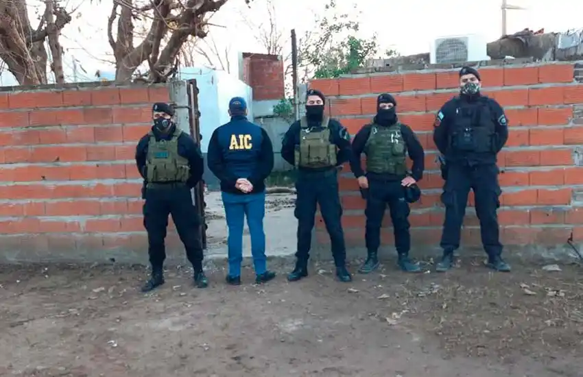 Un detenido en Rosario y otro en Fray Luis Beltrán por el asesinato de una mujer en Puerto General San Martín
