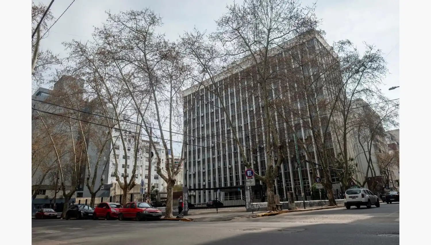 Se juzga un intento de homicidio ocurrido en noviembre de 2022, cuando balearon a cuatro personas, entre ellas un menor, en una plaza durante una actividad de murga.