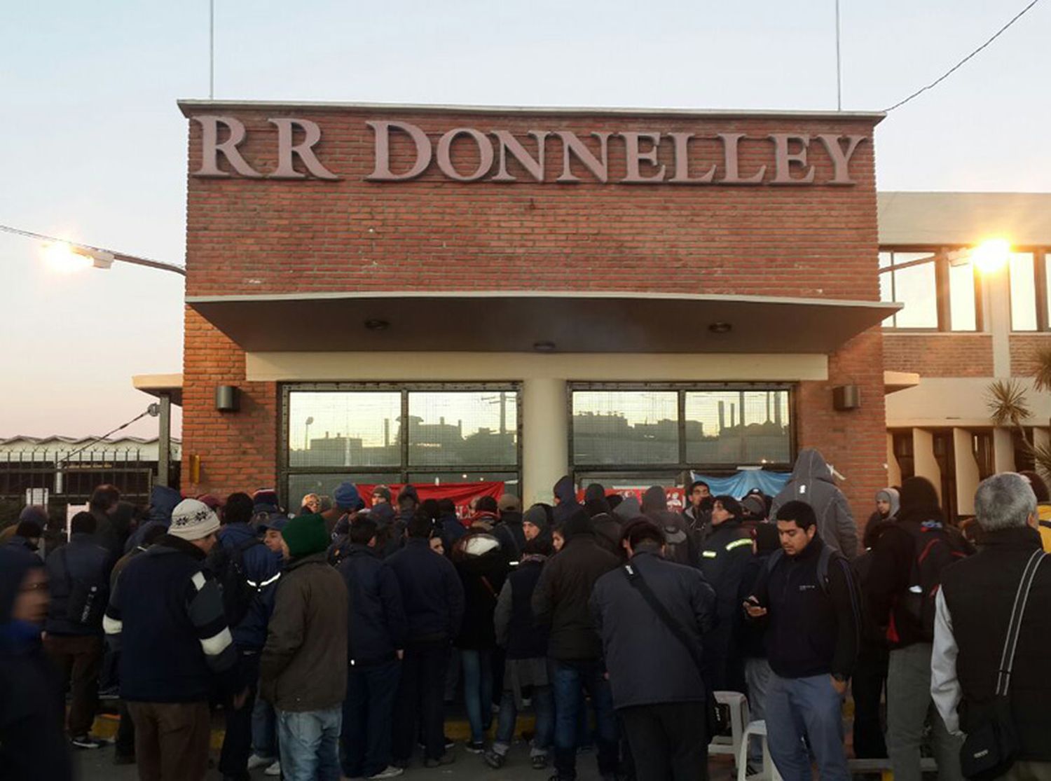 Conflicto Donnelley: Presentan proyecto para expropiar y estatizar la imprenta