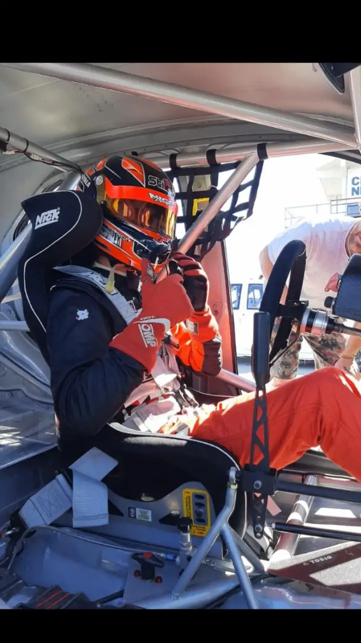 Lucas Bayala probó el flamante Turismo Pista