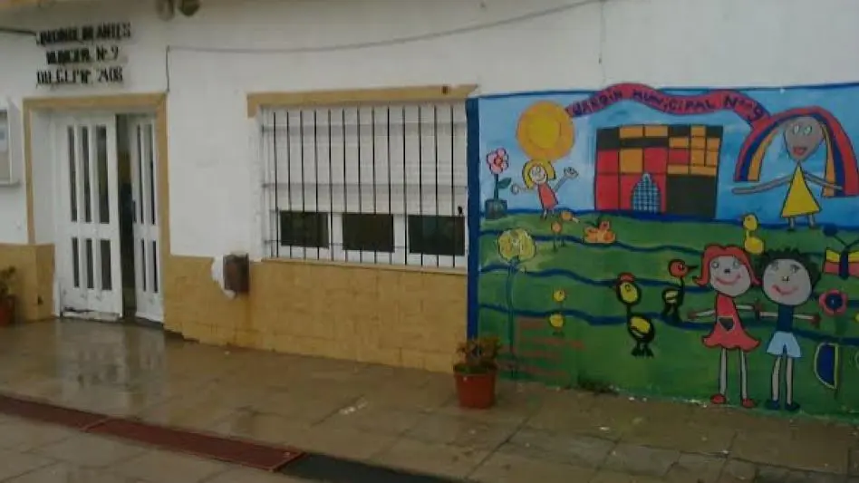Se desprendió parte del techo del Jardín Municipal N°9