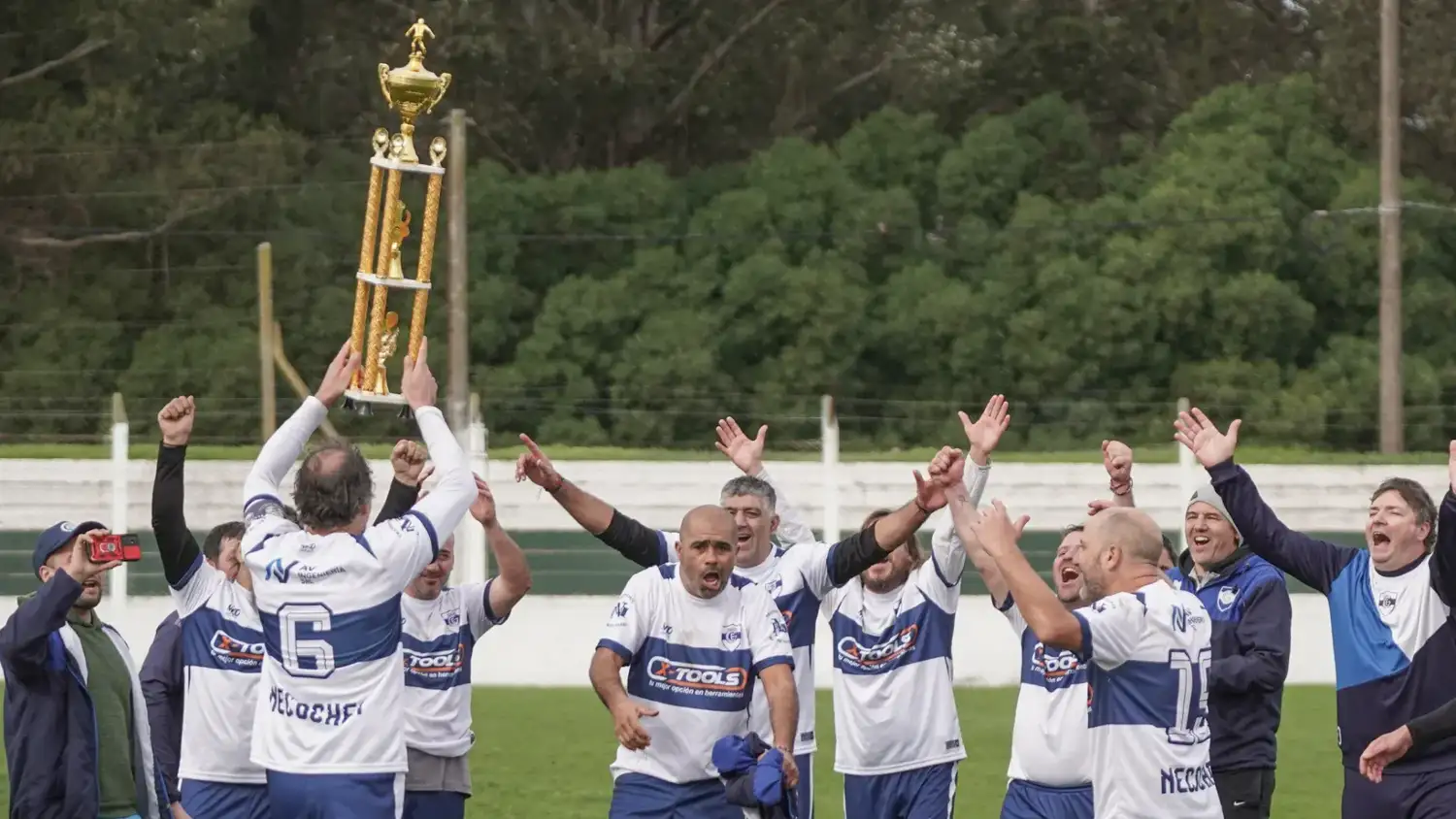 Liga Nacional de Clubes Senior - Región Necochea - 3
