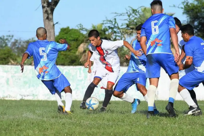 8 de Diciembre logró el empate que necesitaba y clasificó