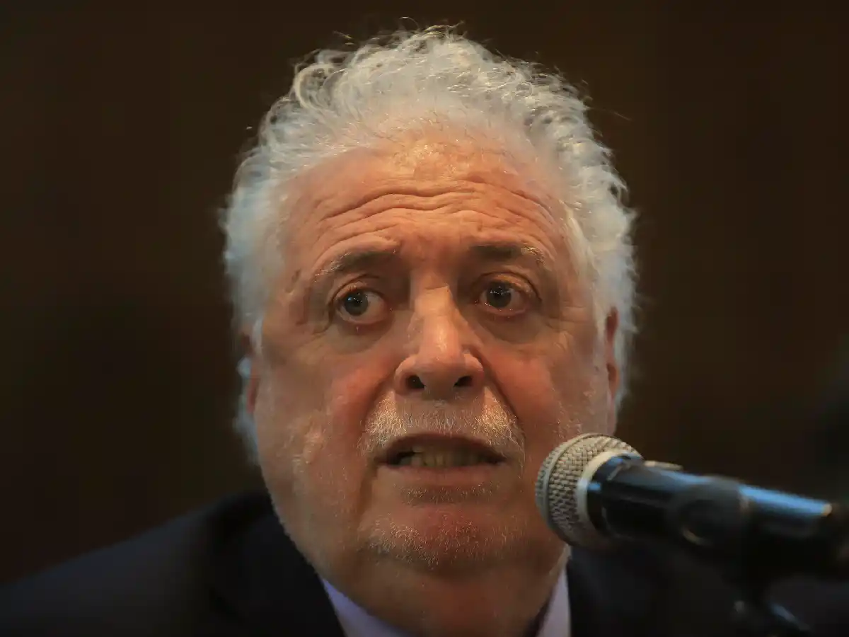 Ginés González García: "Si no cambiamos la conducta, nos va a ir mal"