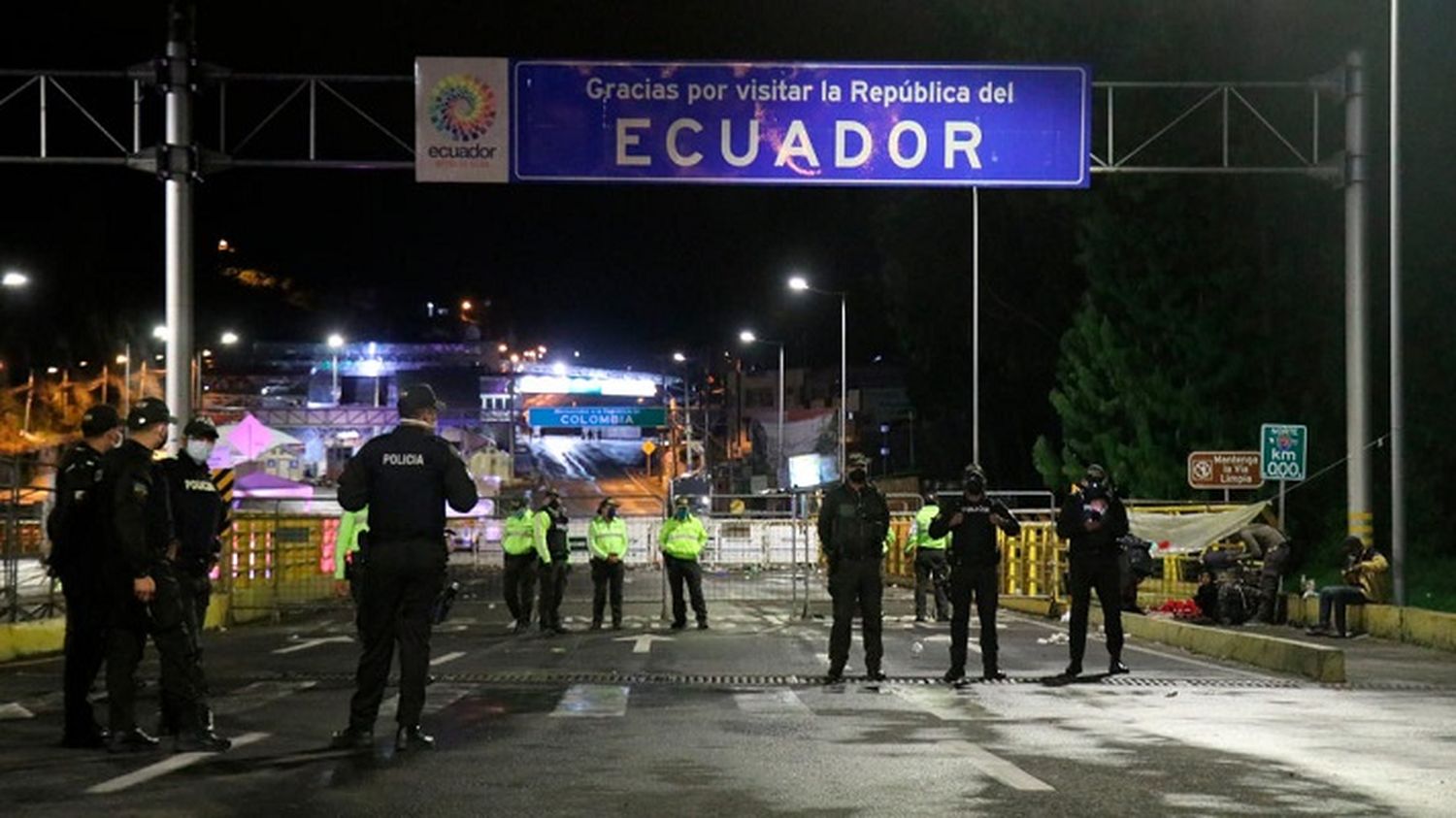 Colombia considera abrir sus fronteras con Ecuador a partir del 1 de noviembre