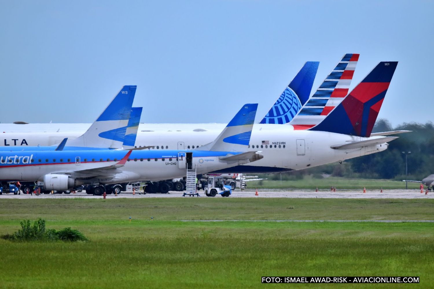 [Fotogalería] «Invasión estadounidense» en el aeropuerto de Córdoba