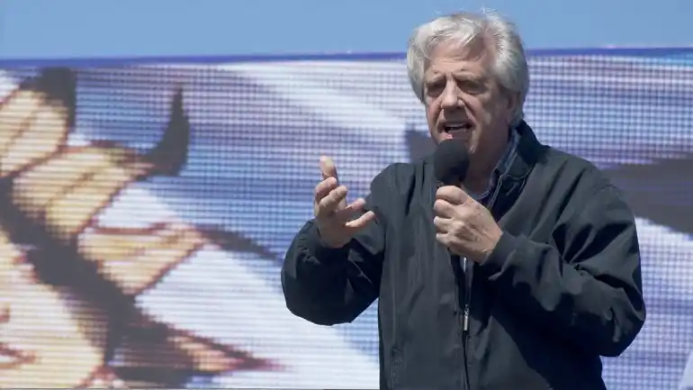 Tabaré Vázquez posterga sin plazos la aplicación de la ley de marihuana
