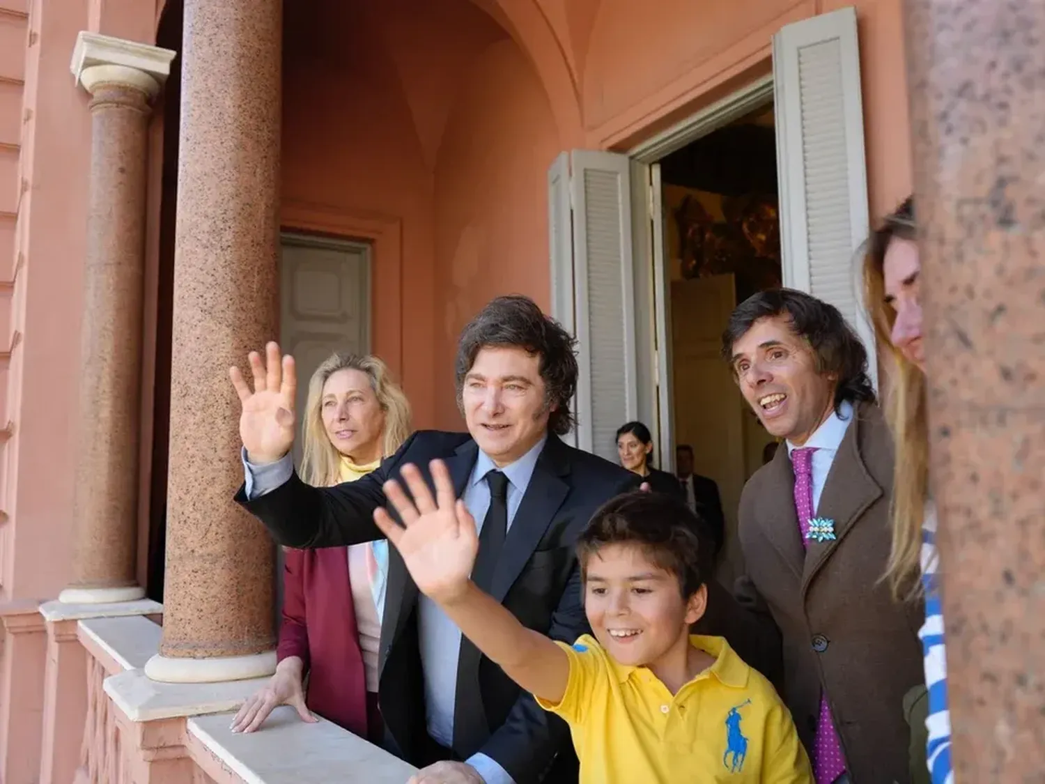 ¿Quién es el niño de 10 años que sueña con ser ministro de Economía y emocionó a Javier Milei?