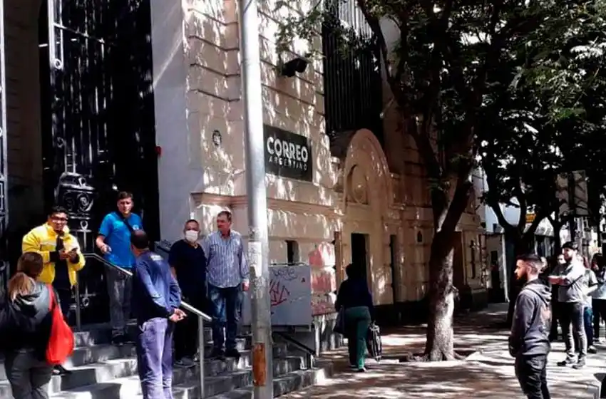 Este miércoles comenzará el pago del bono de 10 mil pesos: dónde y cuándo se cobra en Rosario