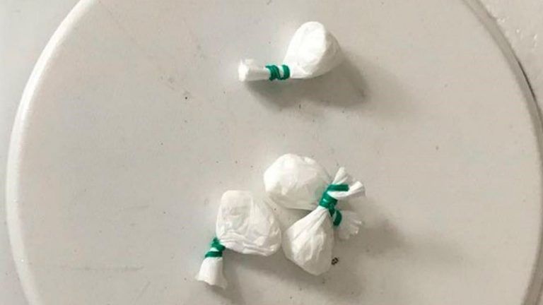 Avellaneda: Una mujer de 31 de años murió tras ingerir cápsulas de cocaína