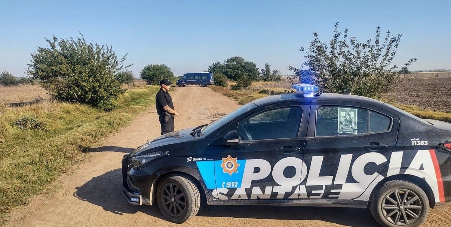 Sofía Delgado fue encontrada sin vida en la madrugada de este viernes dentro de un aislante térmico tras un allanamiento y rastrillajes que se llevaron a cabo en una zona de camino rural de la localidad de Ricardone. Crédito: Marcelo Manera.