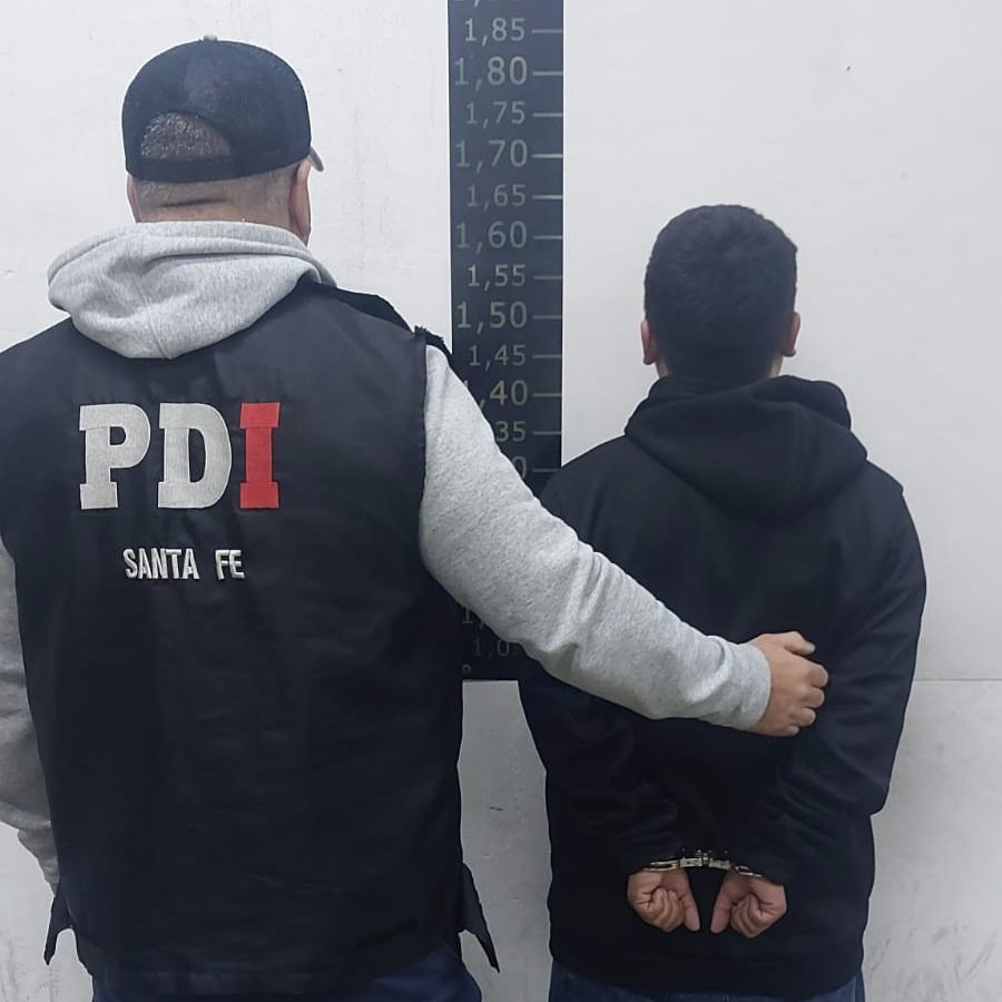 Villa Gobernador Gálvez: un joven está en terapia intensiva luego de que su cuñado lo golpeara con un caño de metal en la cabeza