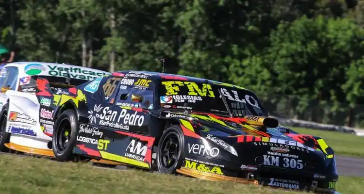 TC Mouras: Tras una serie adversa, Morro Iglesias hizo un “carrerón” en el inicio de la Copa de Oro