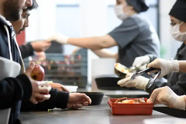 Ya funciona el turno noche del Comedor Universitario de la UNLP