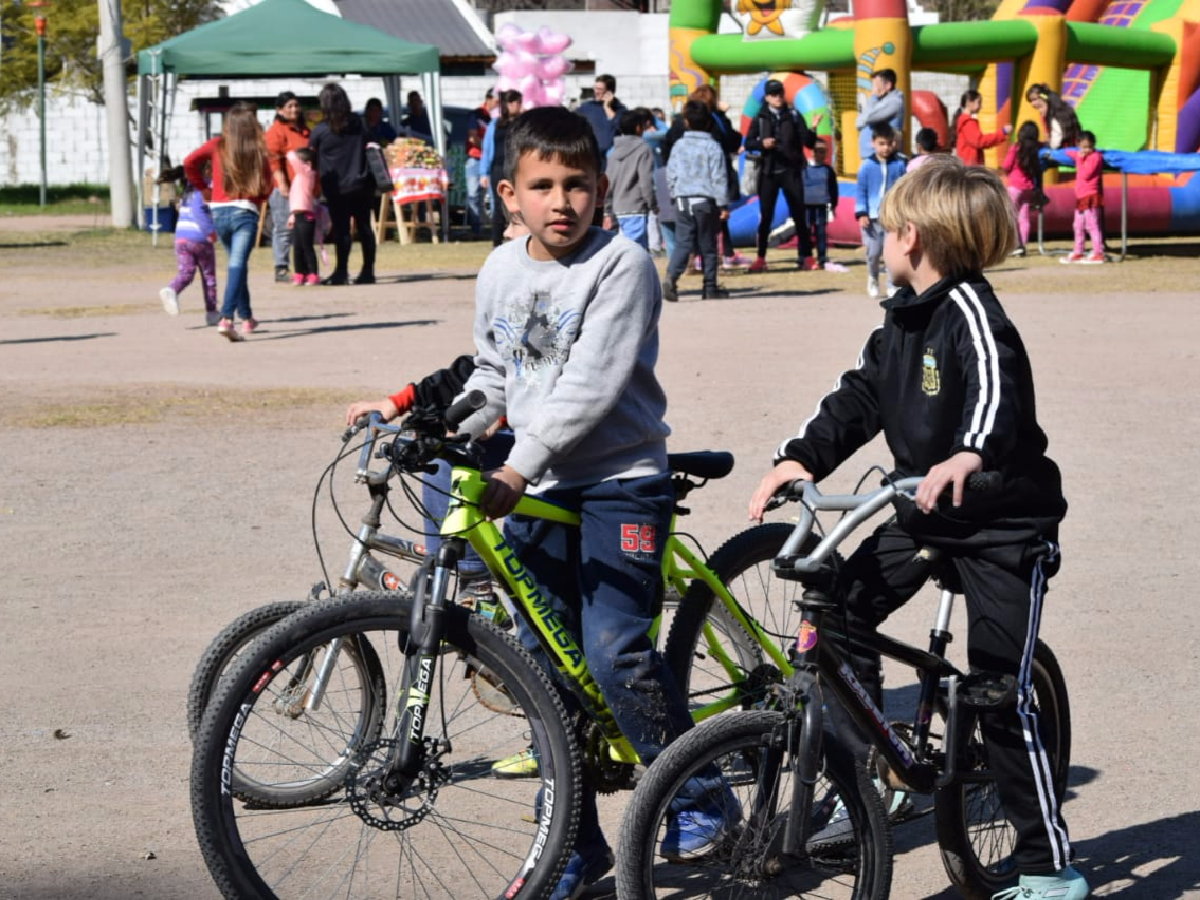 Por las Paso, adelantan festejos del Día del Niño en la región      