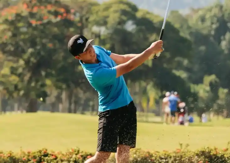 Gonzalo Giménez Quiroga. Uno de los competidores locales en Costa Esmeralda