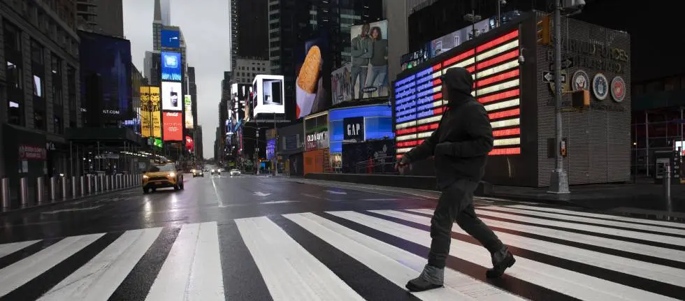 New York disminuye índice de contagios por COVID-19 en EE.UU.