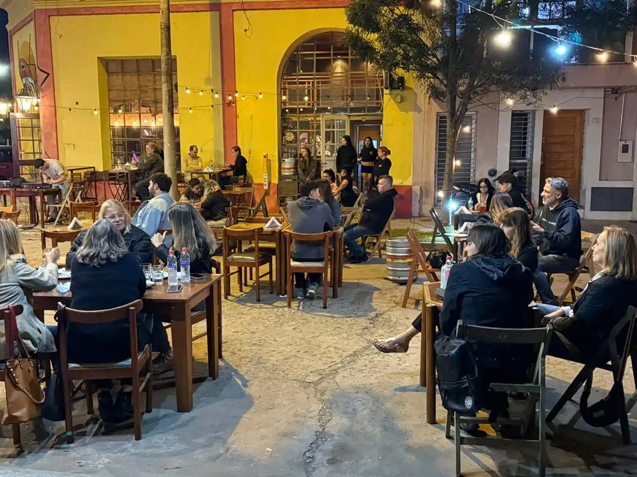 La esquina de Moreno y 9 de Julio fue uno de los puntos de encuentro.