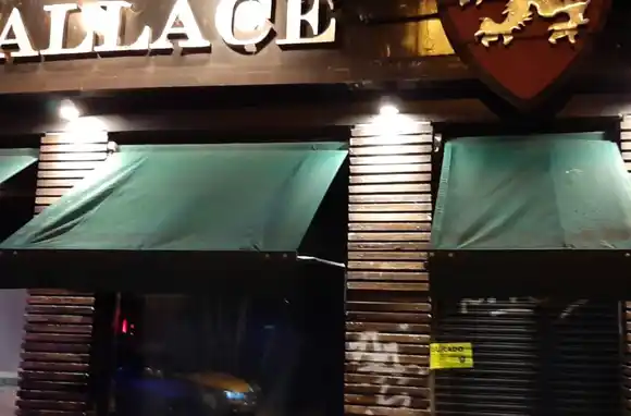 Clausuraron un bar por "exceso de personas"
