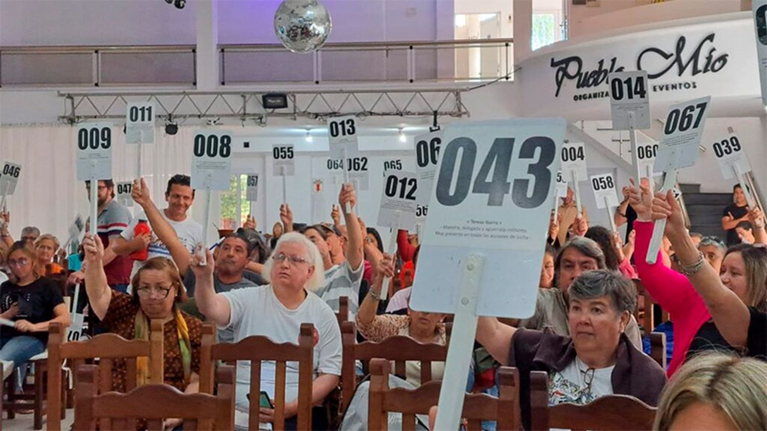 El Congreso de AGMER resolvió pedir “en forma inmediata” la reapertura de la paritaria