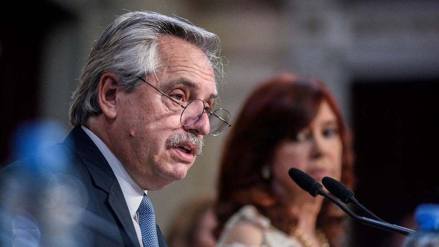 Vacunas vip y "querella criminal" por el endeudamiento: Lo más importante del discurso presidencial