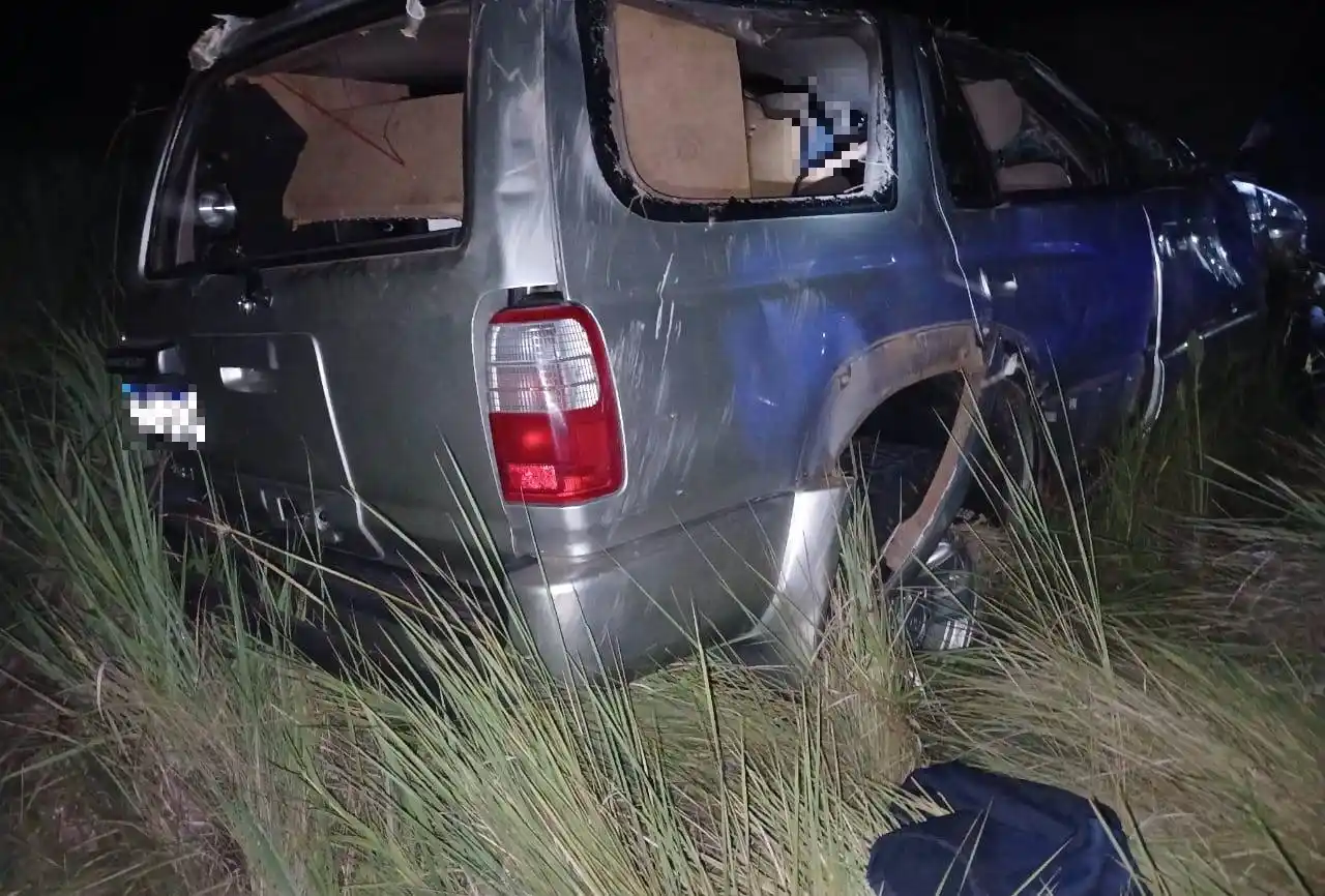 Tragedia vial en la Ruta 86: conductor murió tras el vuelco de una camioneta