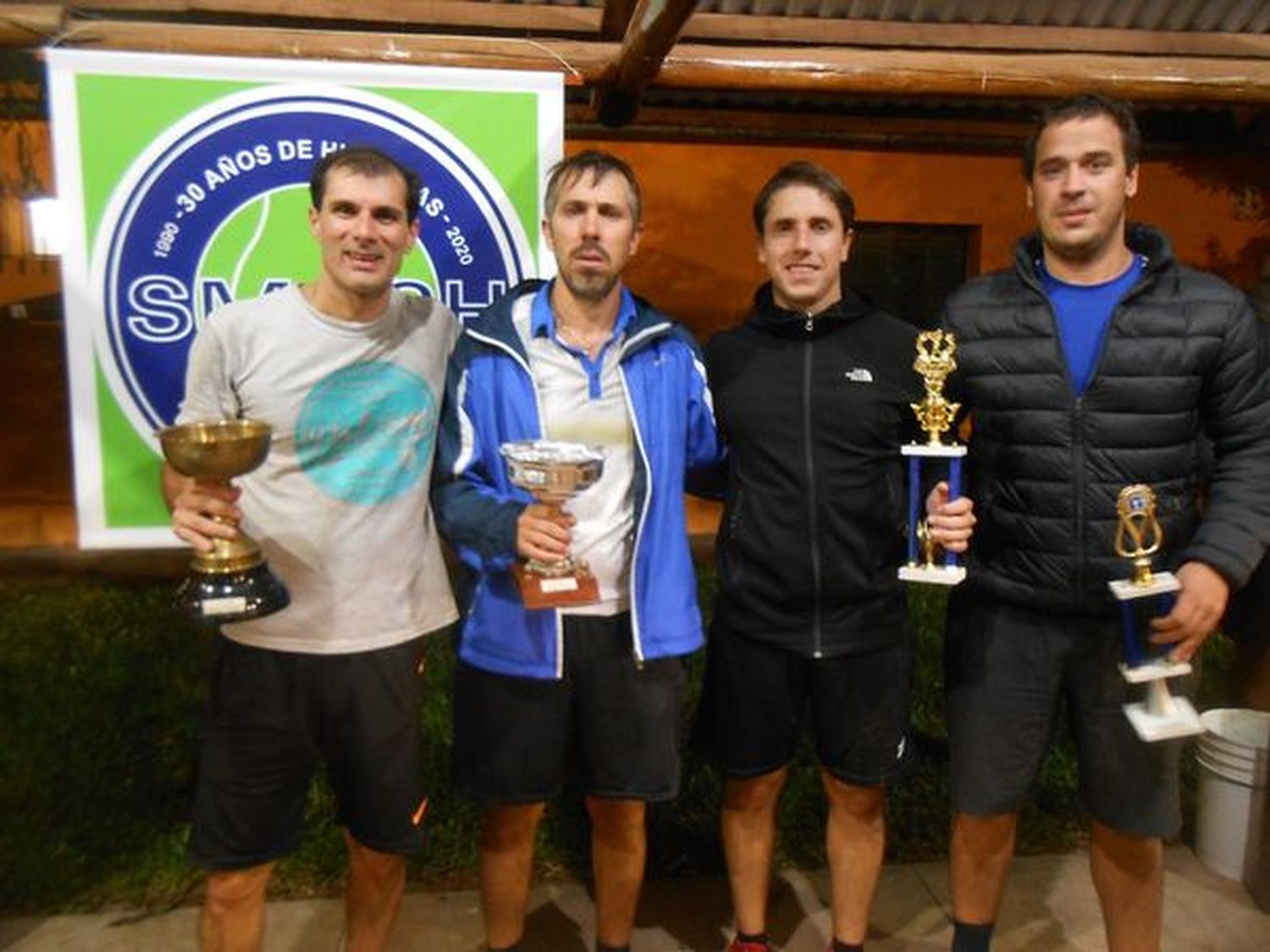 Tenis Criollo: finalizó el nocturno en Smash