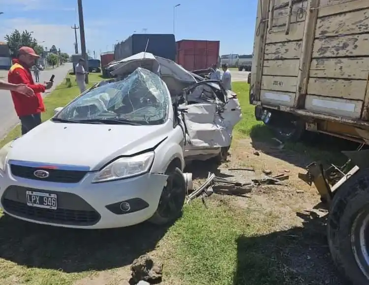 Fortísimo accidente en Colectora Pugliese