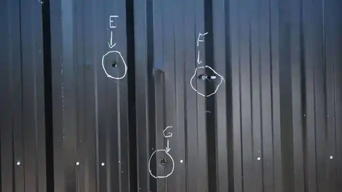 Dos muertos y tres heridos en la puerta de un cantobar