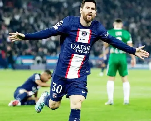 Un inspirado Messi aportó dos golazos y jugadas de lujo