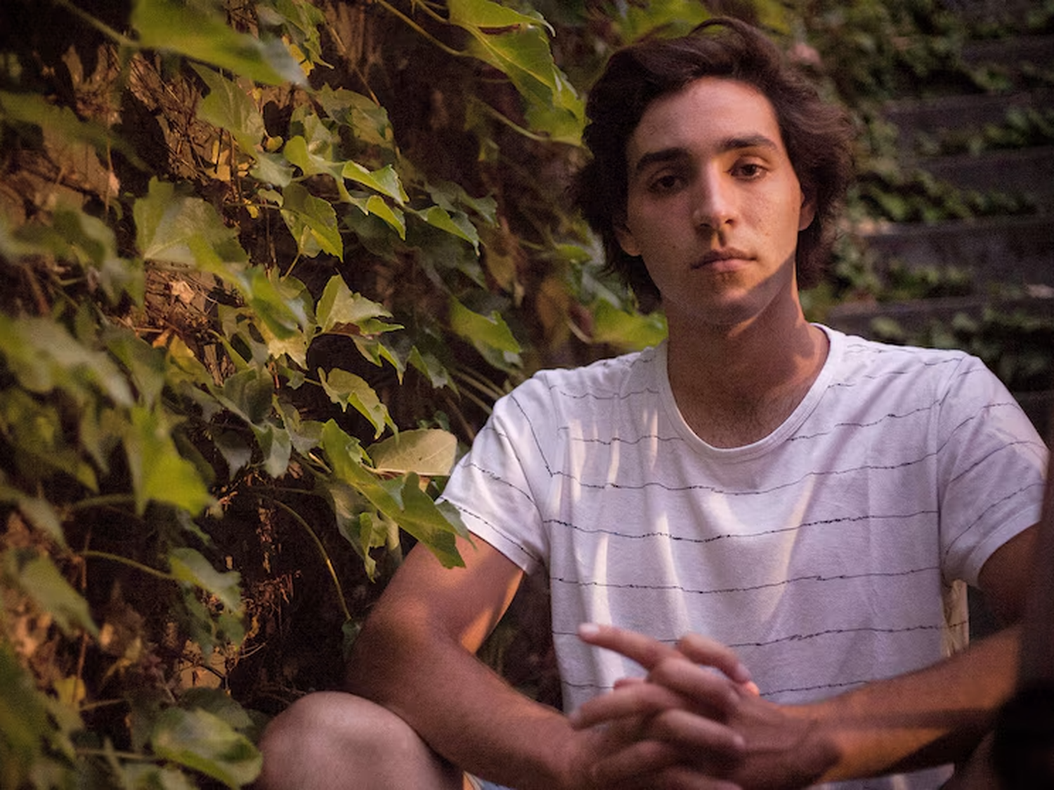 Denunció a su papá por abuso, hizo que fuera preso y ahora dice que era mentira