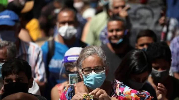 HABRÁ CRECIMIENTO EXPONENCIAL de casos de COVID-19: expertos rechazan levantamiento de restricciones
