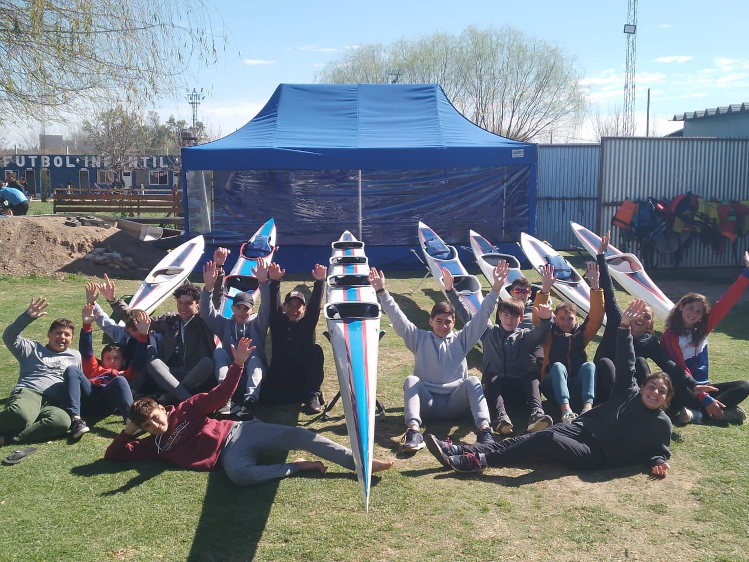 Los palistas del Club Pescadores y Náutica en búsqueda de un lugar en el seleccionado argentino. FOTO: Facebook Club Pescadores y Náutica